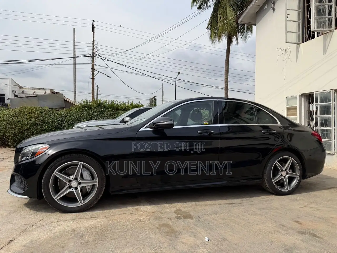 Mercedes-Benz C300 Luxury Sedan RWD (2.0L 4cyl 7A) 2016 Black