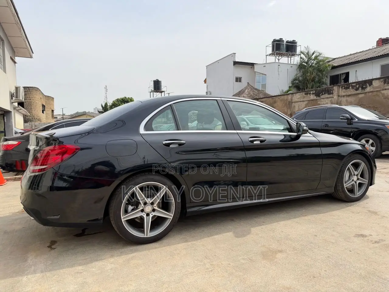 Mercedes-Benz C300 Luxury Sedan RWD (2.0L 4cyl 7A) 2016 Black
