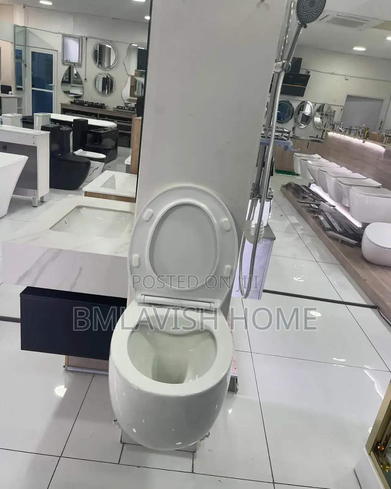 Imperial Round Concealed Water Closet Set