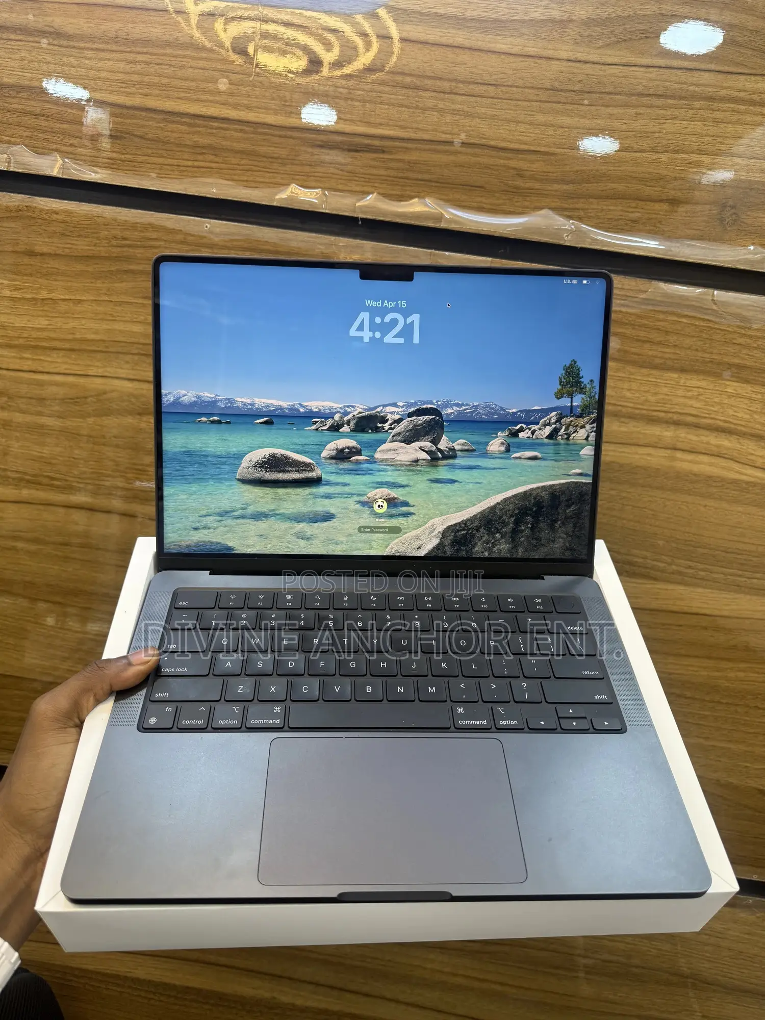 Laptop Apple MacBook Pro 2024 M4 14-inch 16GB Apple M4 SSD 512GB