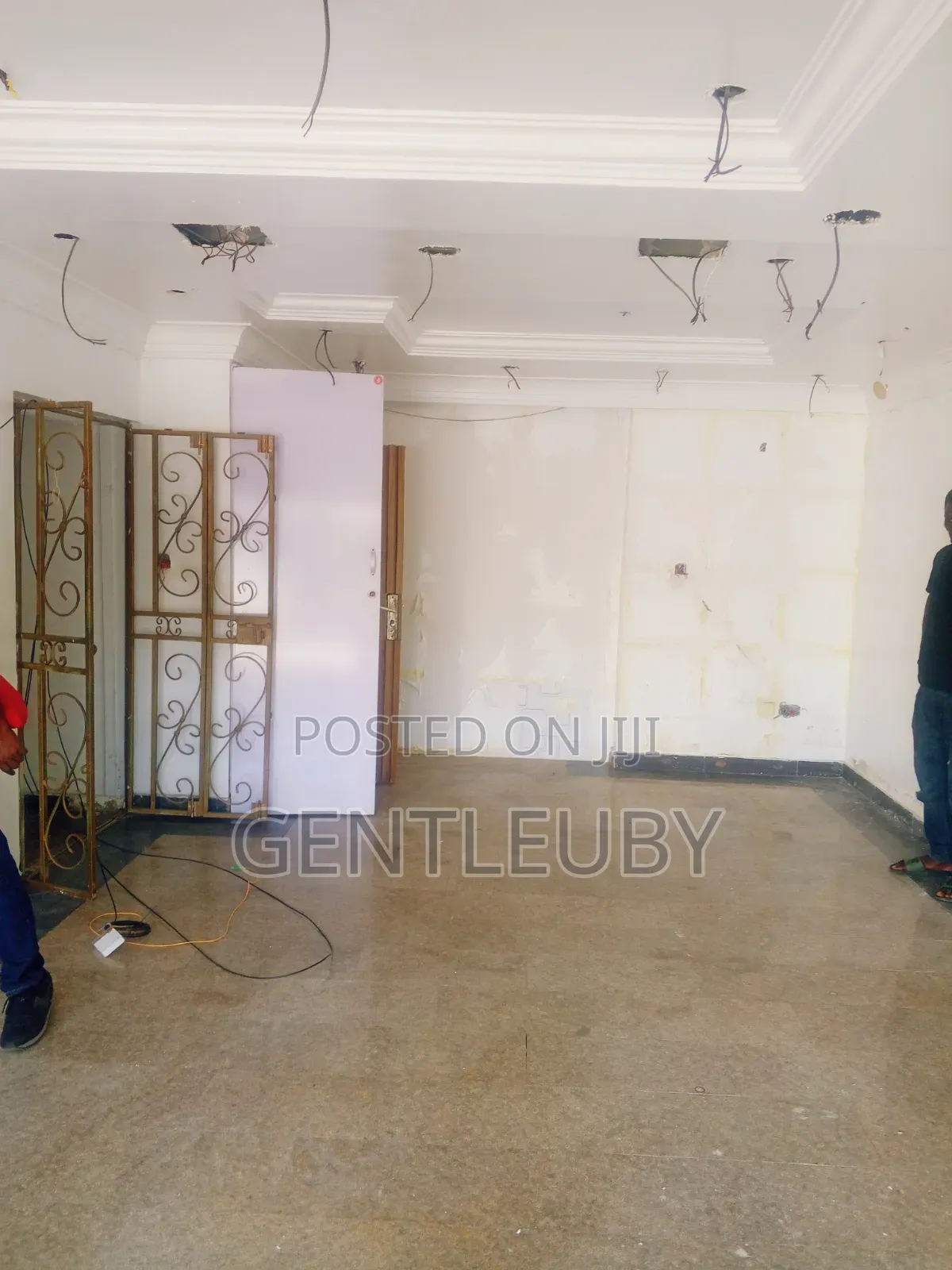 Shop/Office Space for Rent,Lekki Phase 1