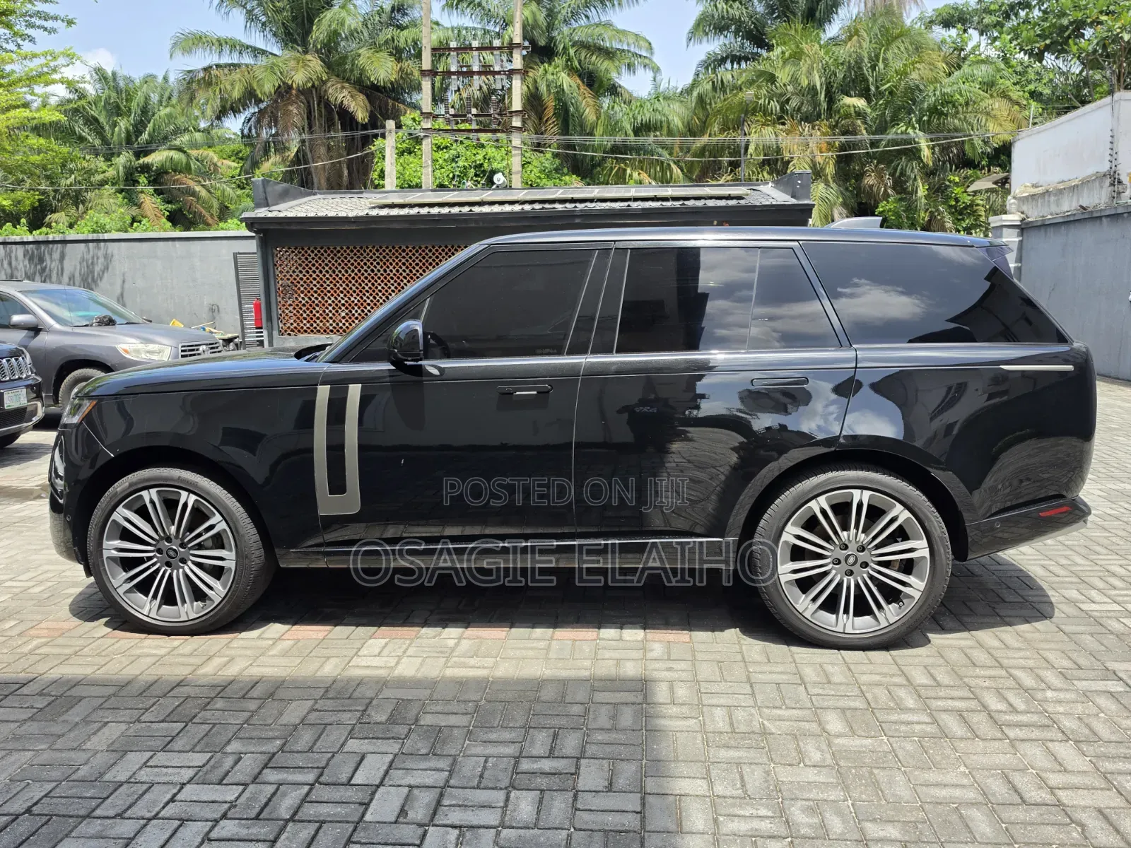 Land Rover Range Rover Vogue 2024 Black