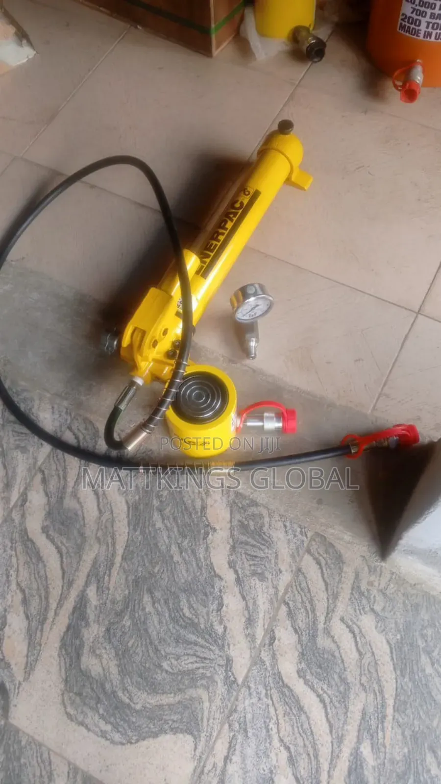Enerpac Hydraulic Hand Pump 30 Ton