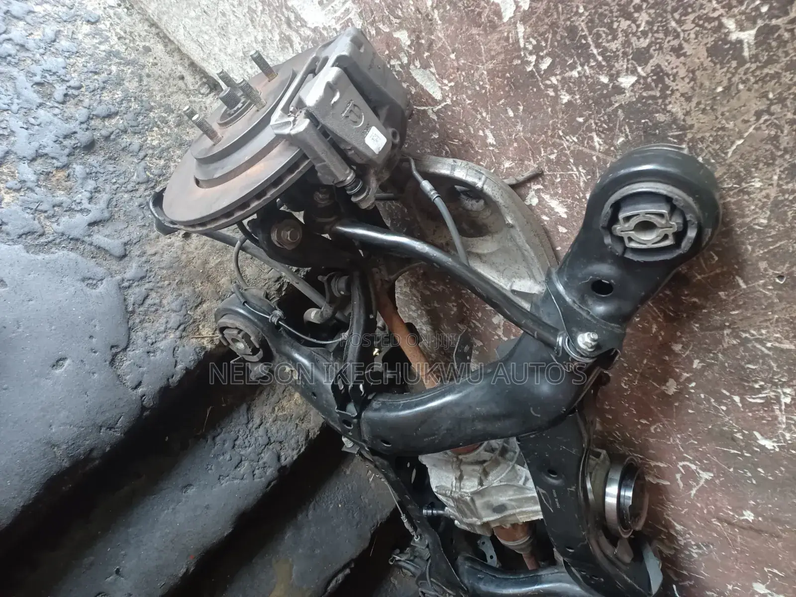 Complete Back Beam Cherokee Jeep 2013
