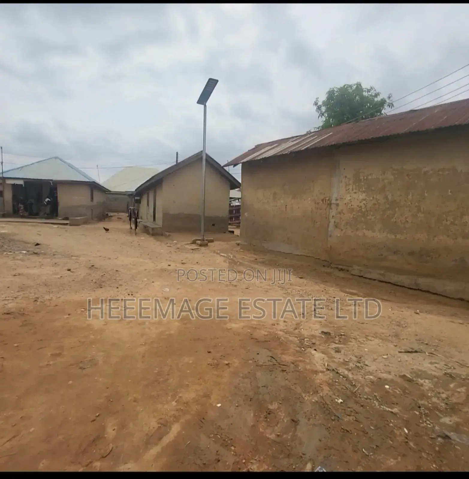 12bdrm Block of Flats in Tungan for sale