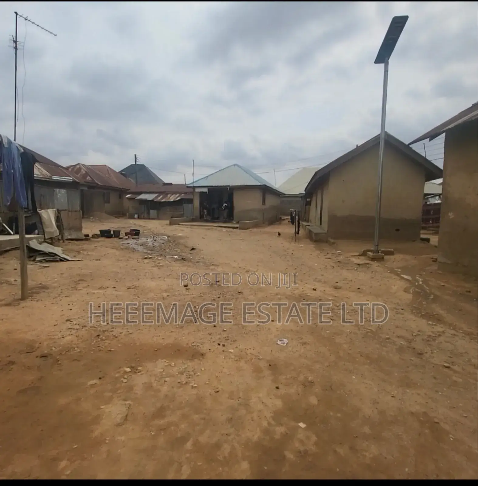 12bdrm Block of Flats in Tungan for sale