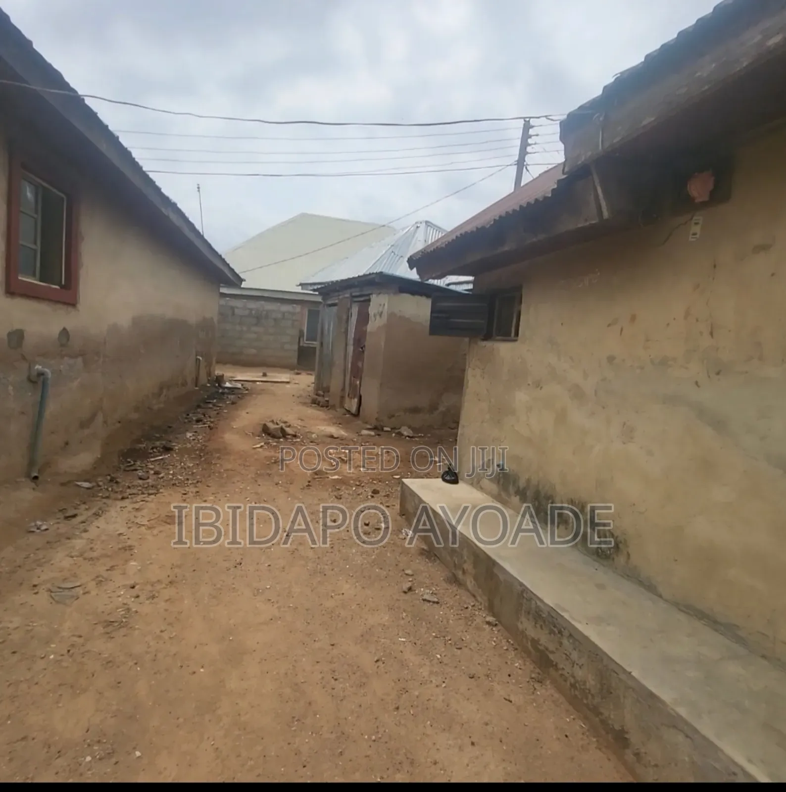 12bdrm Block of Flats in Tungan for sale