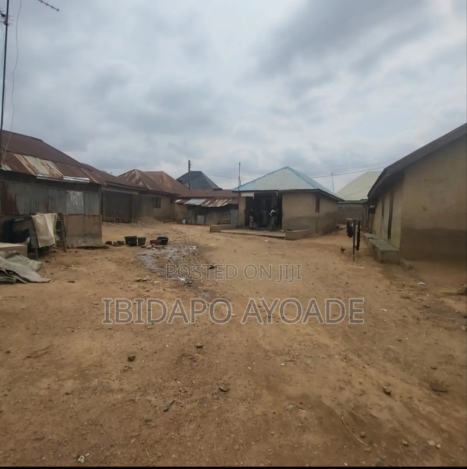 12bdrm Block of Flats in Tungan for sale