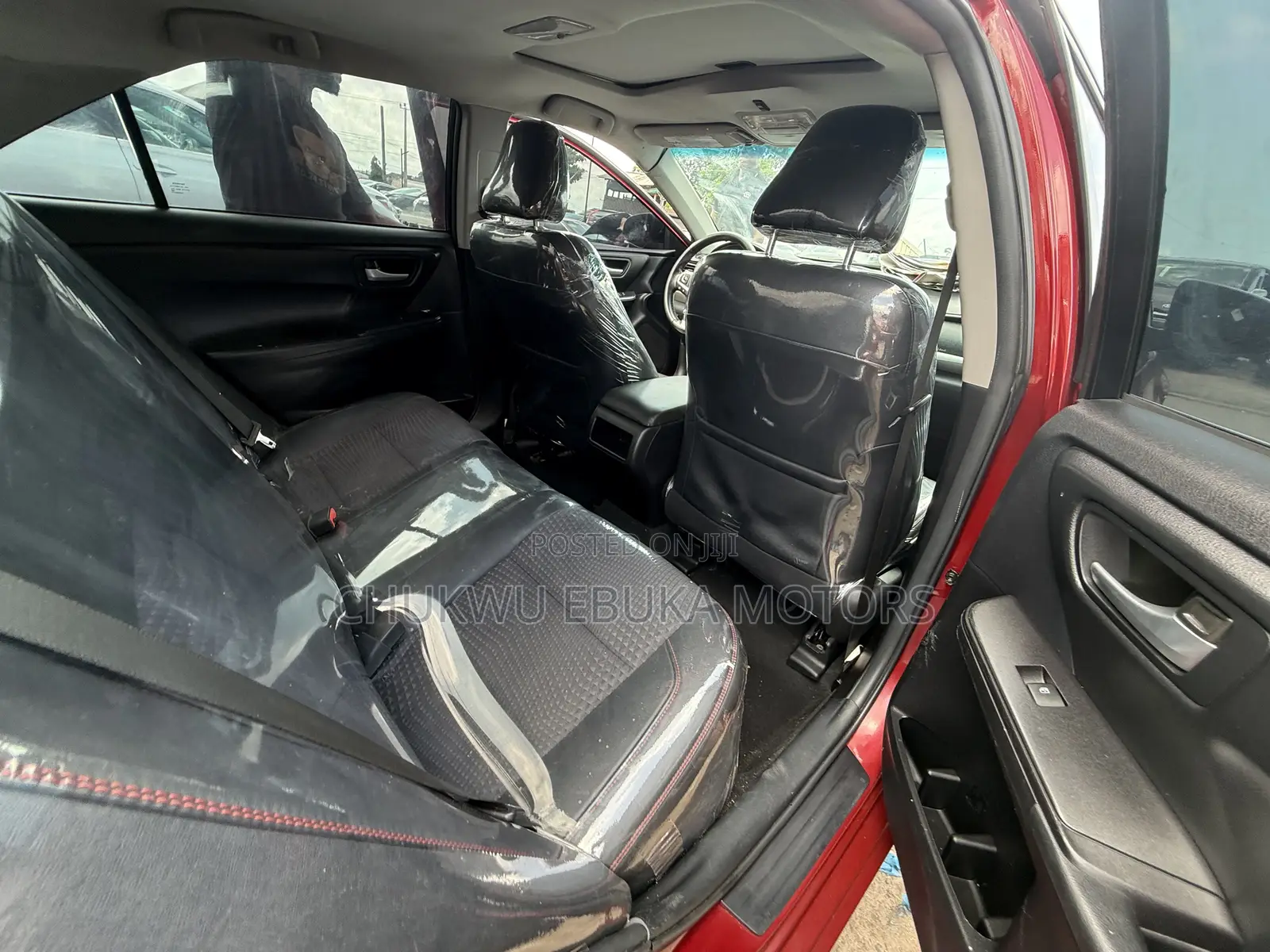 Toyota Camry SE 4dr Sedan (2.5L 4cyl 6A) 2015 Red