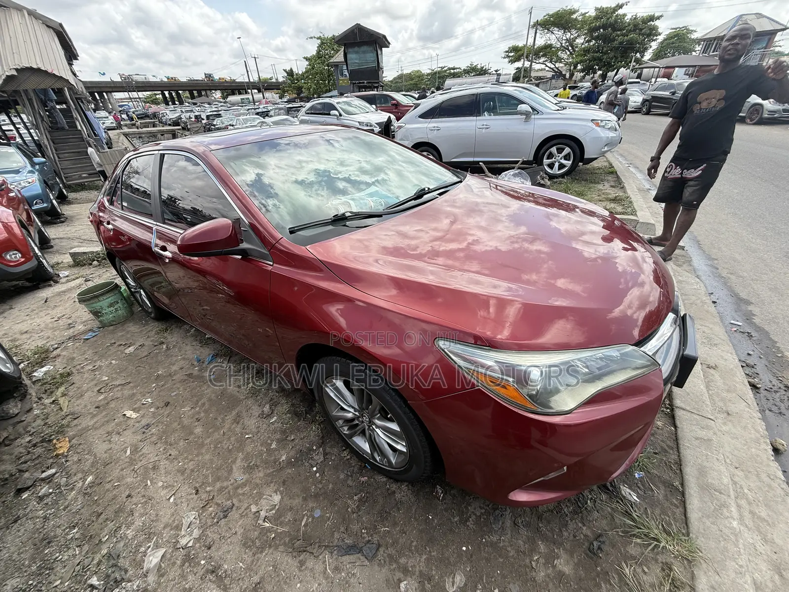 Toyota Camry SE 4dr Sedan (2.5L 4cyl 6A) 2015 Red