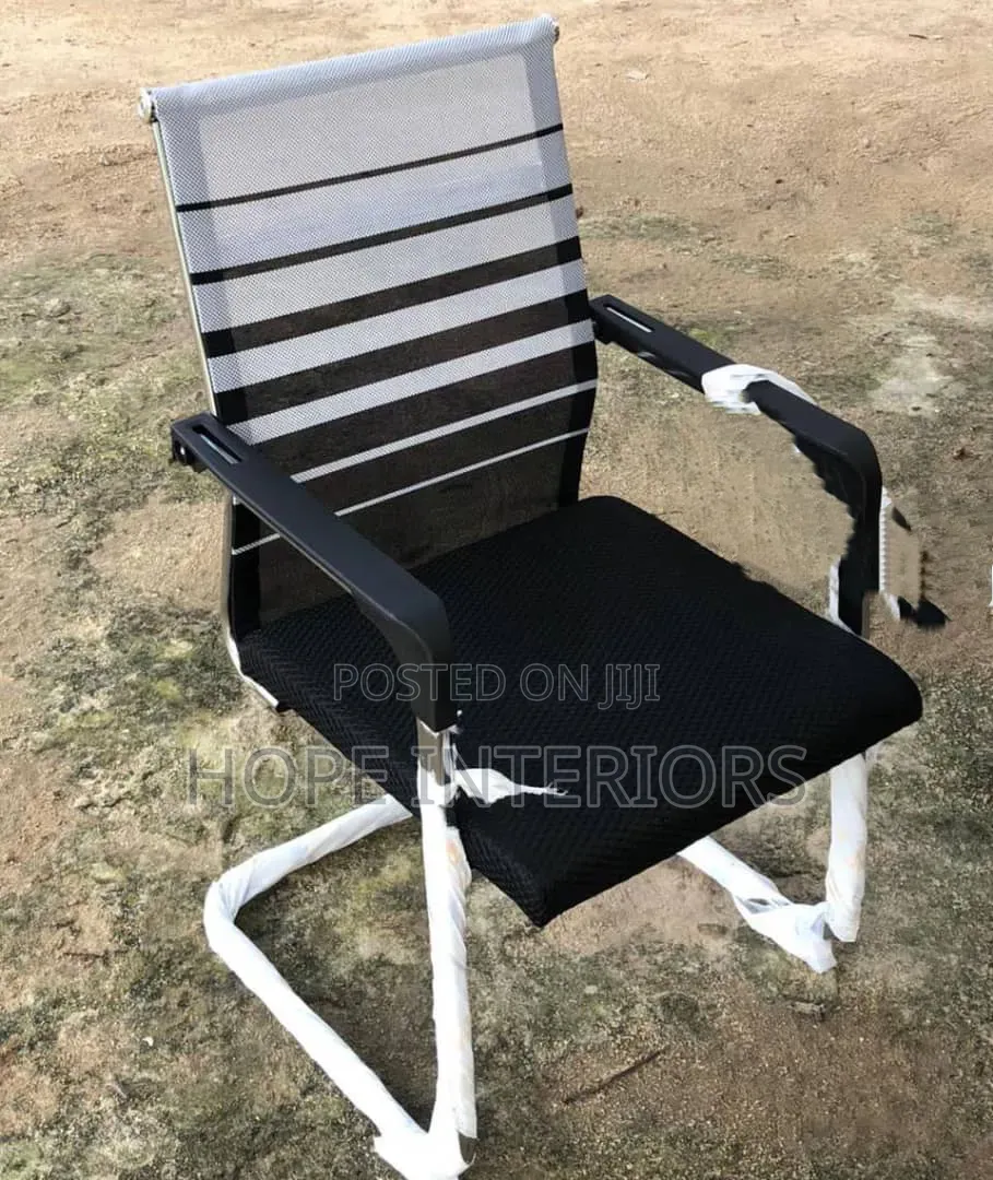 Visitors Design Chair