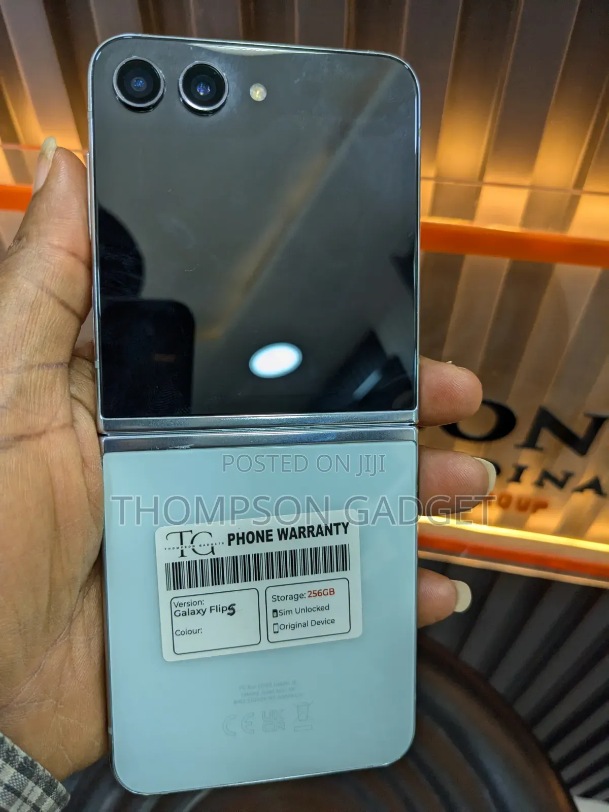 New Samsung Galaxy Z Flip 5 256 GB Green