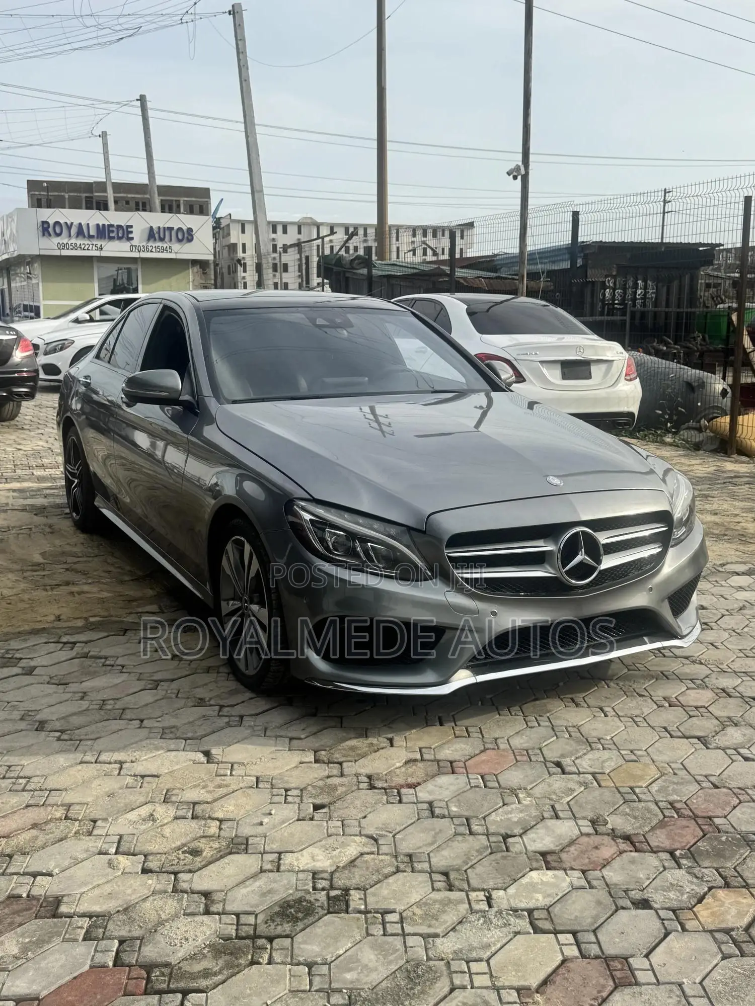 Mercedes-Benz C400 4Matic AWD Sedan (3.0L V6 7A) 2015 Gray