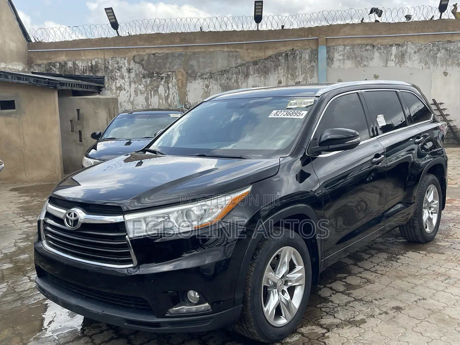 Toyota Highlander Limited 4dr SUV AWD (3.5L 6cyl 6A) 2015 Black