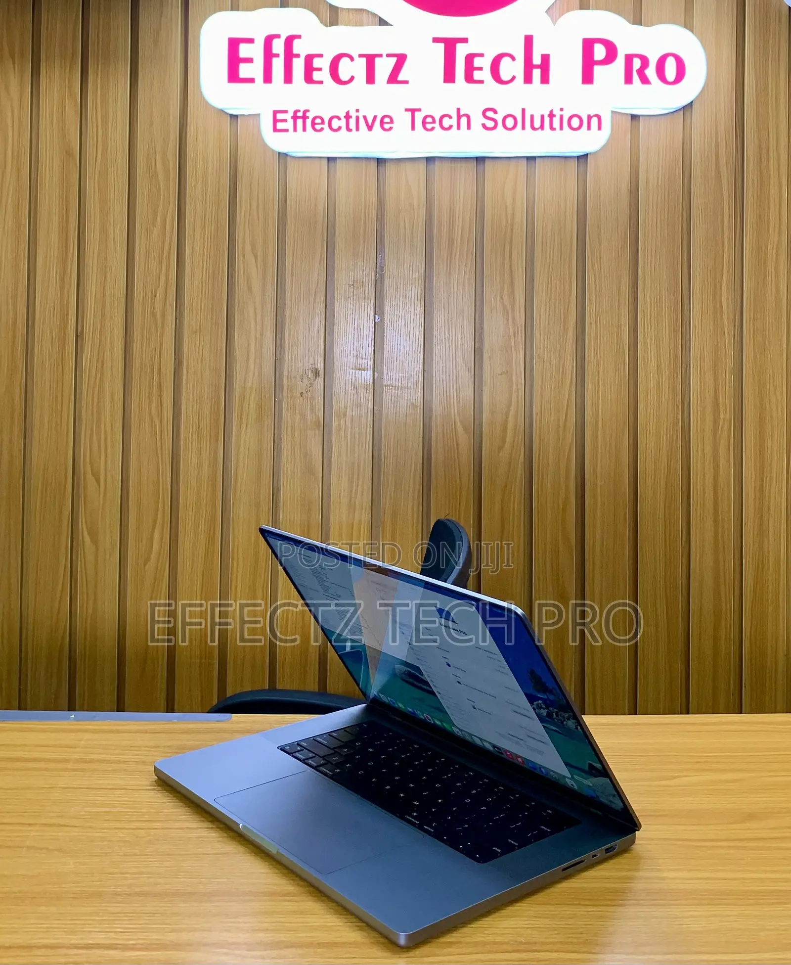 Laptop Apple MacBook Pro 2021 M1 64GB Apple M1 Max SSD 2T