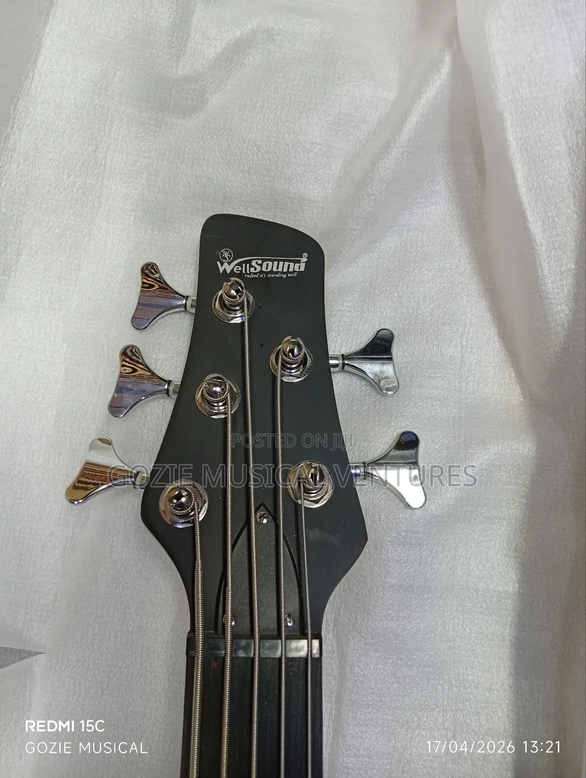 Black Grey 5 String Wellsound Passive Bass Guitar