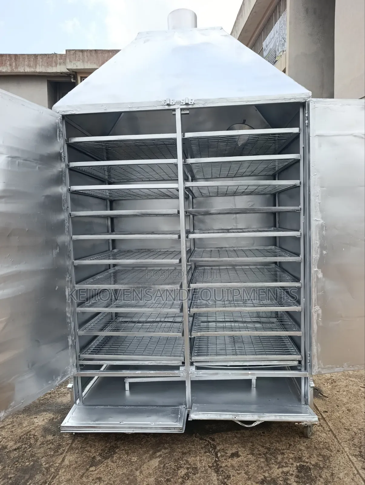 Baking Oven / Smoking Ovens