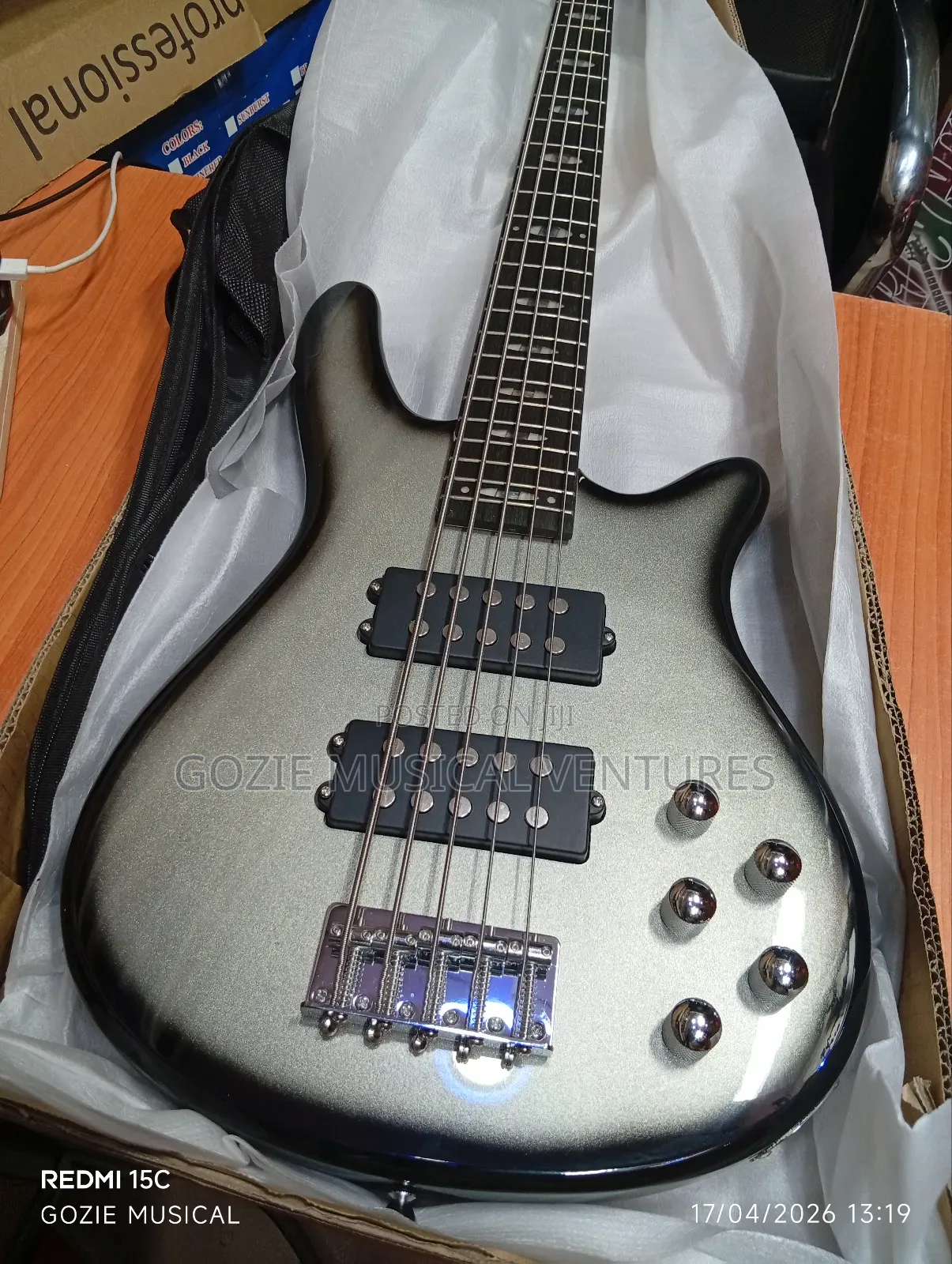 Black Grey Passive Bass Guitar Wellsound