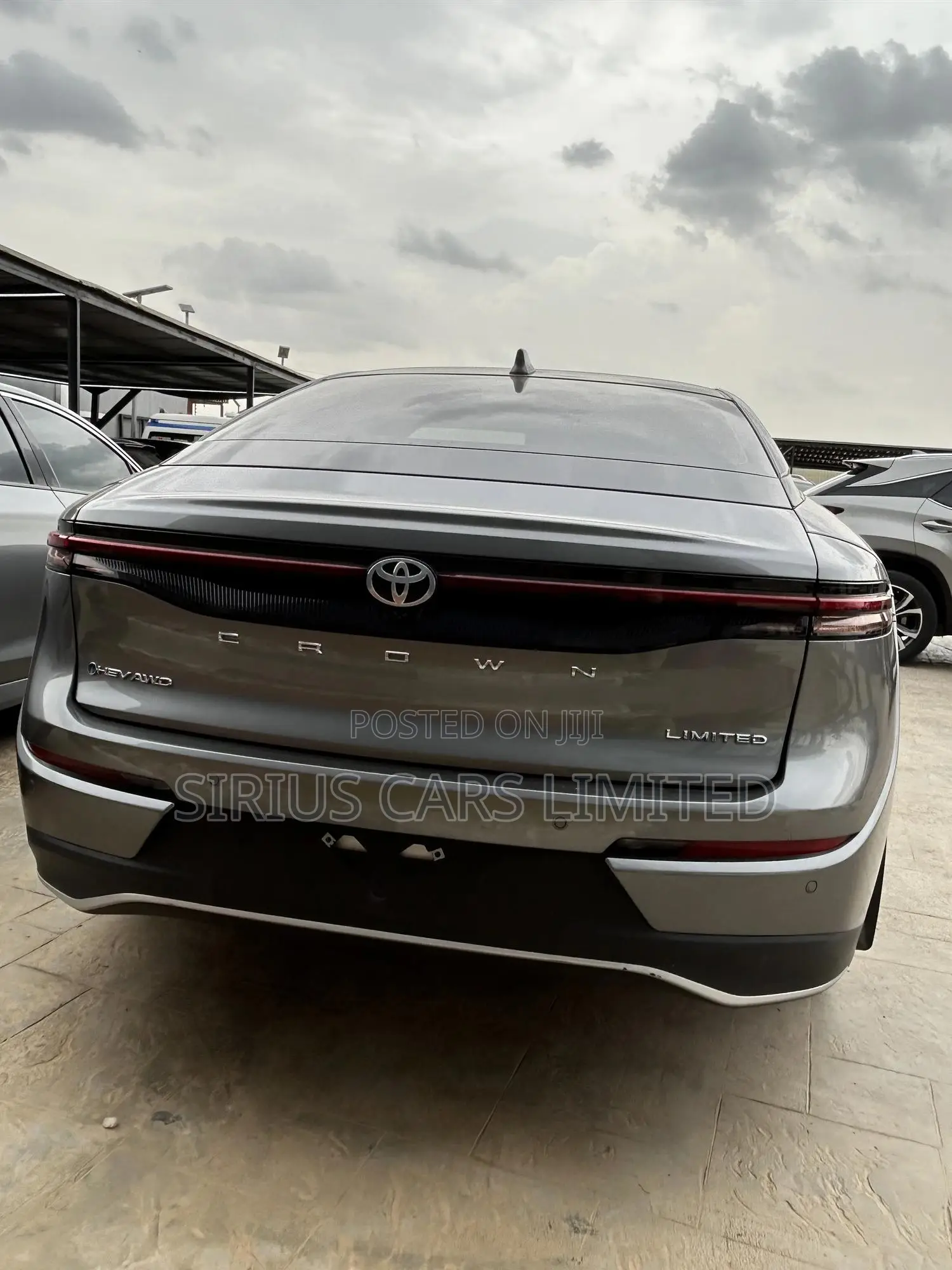 New Toyota Crown Limited AWD 2024 Gray