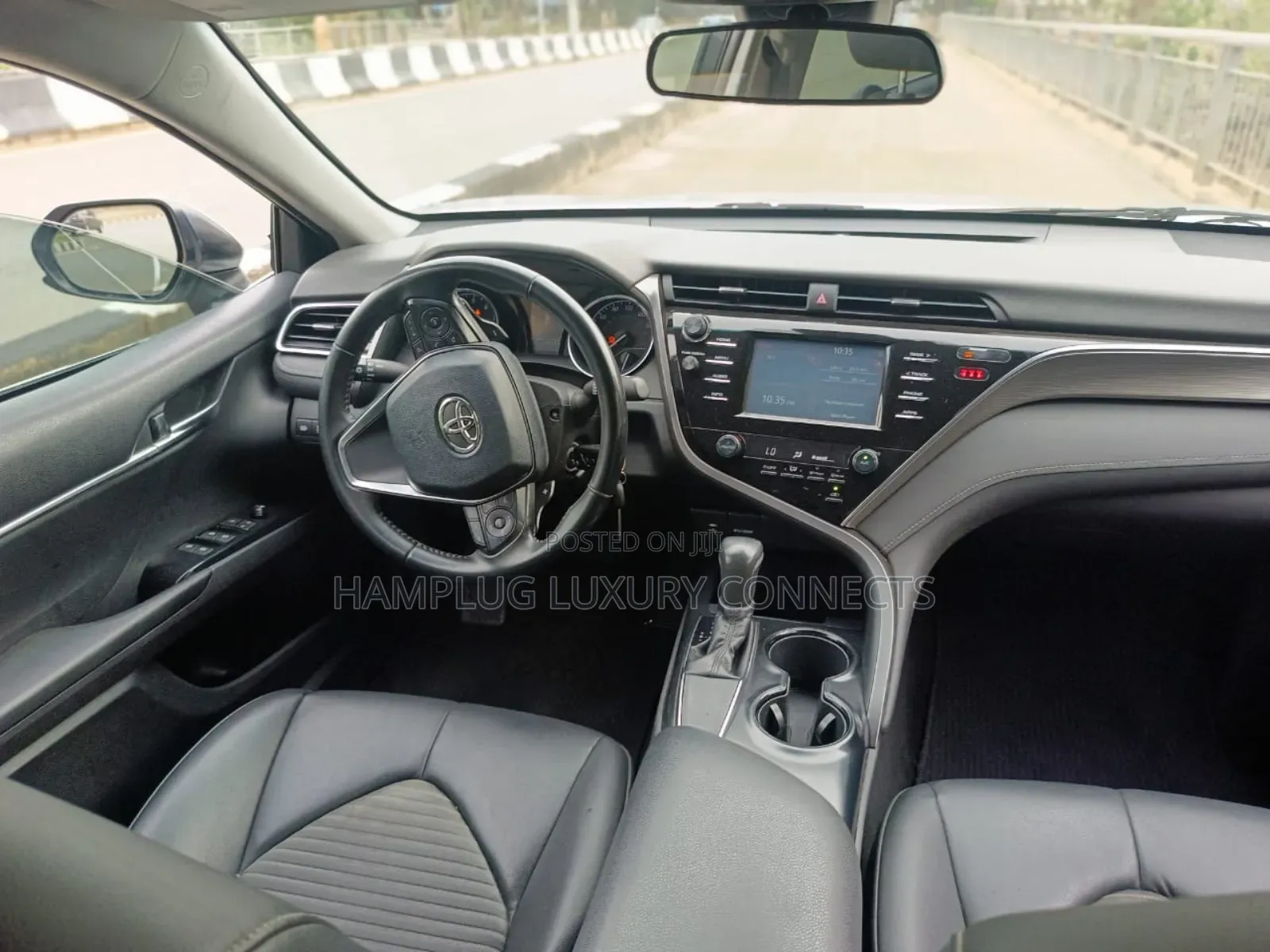 Toyota Camry 2020 Silver