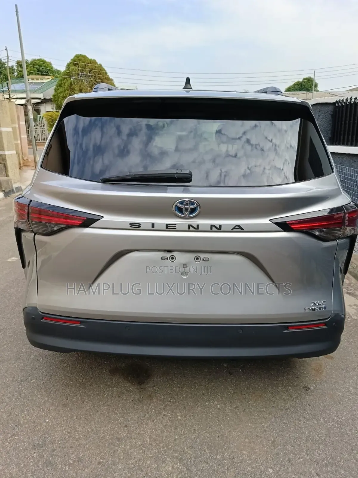 Toyota Sienna 2021 Silver