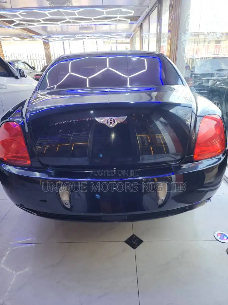 Bentley Continental 2010 Black