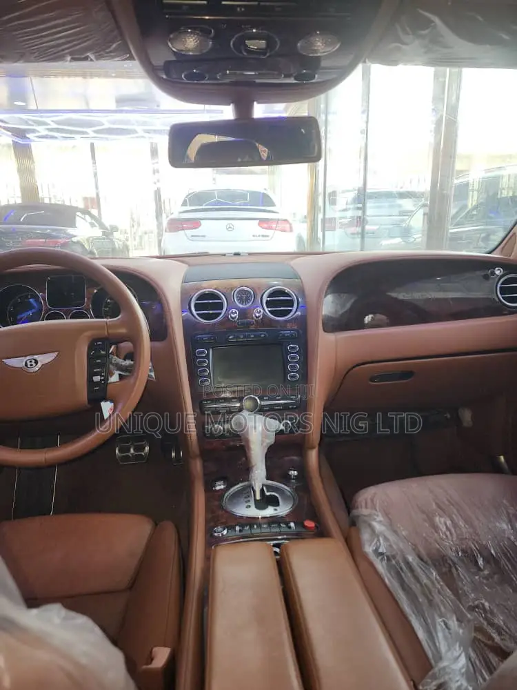 Bentley Continental 2010 Black