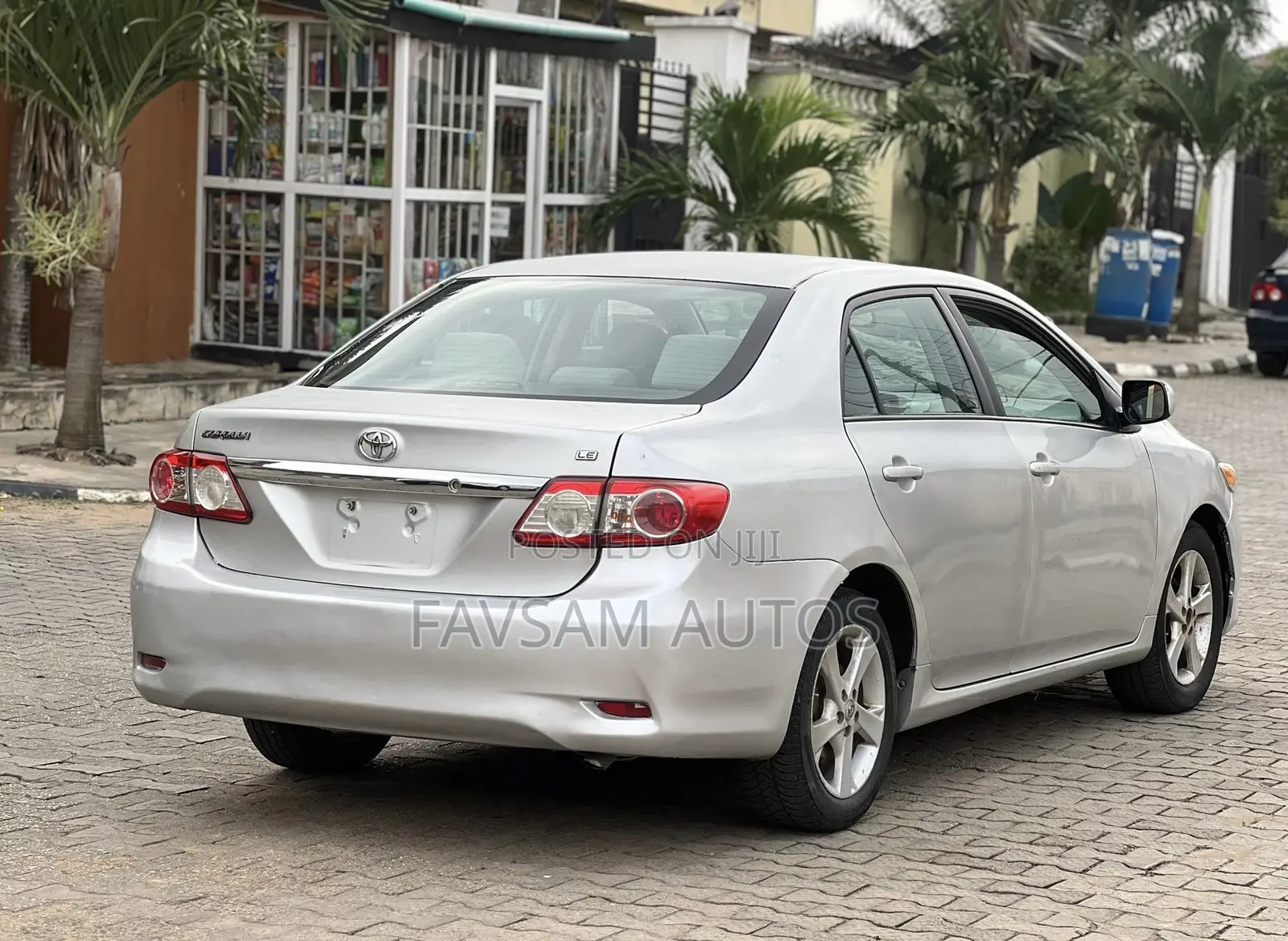 Toyota Corolla 2012 Silver
