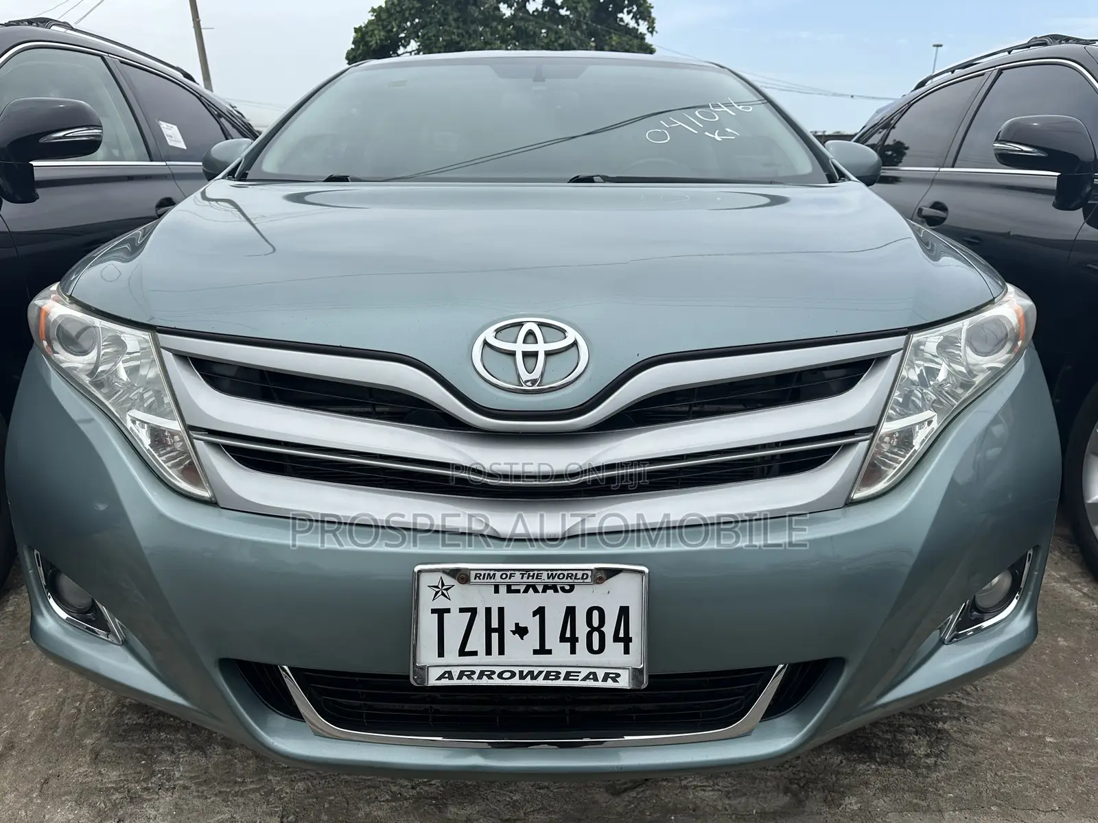 Toyota Avanza 2011 Green