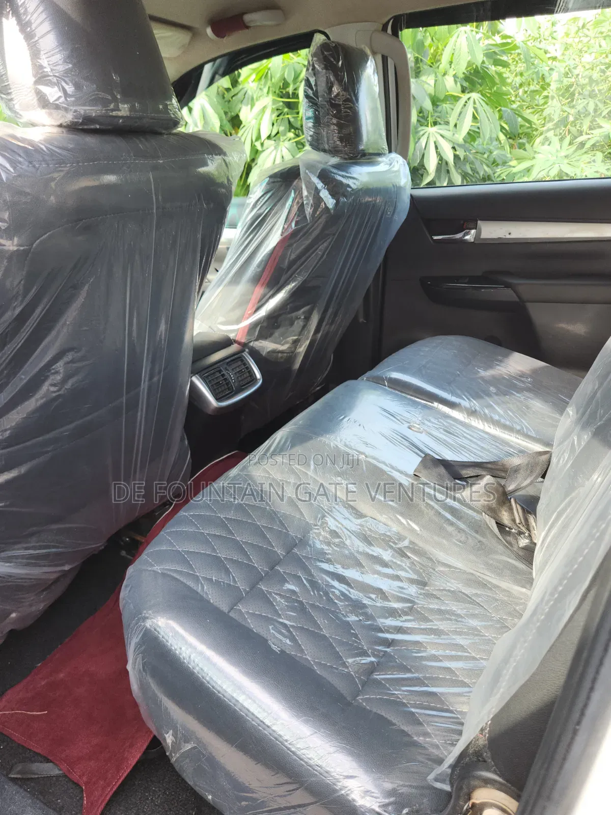 Toyota Hilux SR5 4x4 2019 White