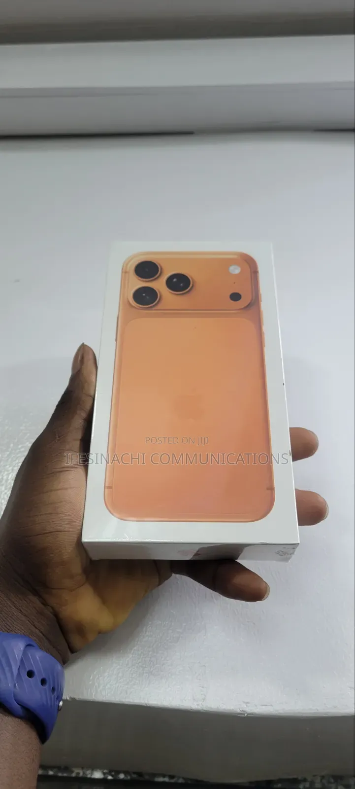 New Apple iPhone 17 Pro Max 256 GB Orange