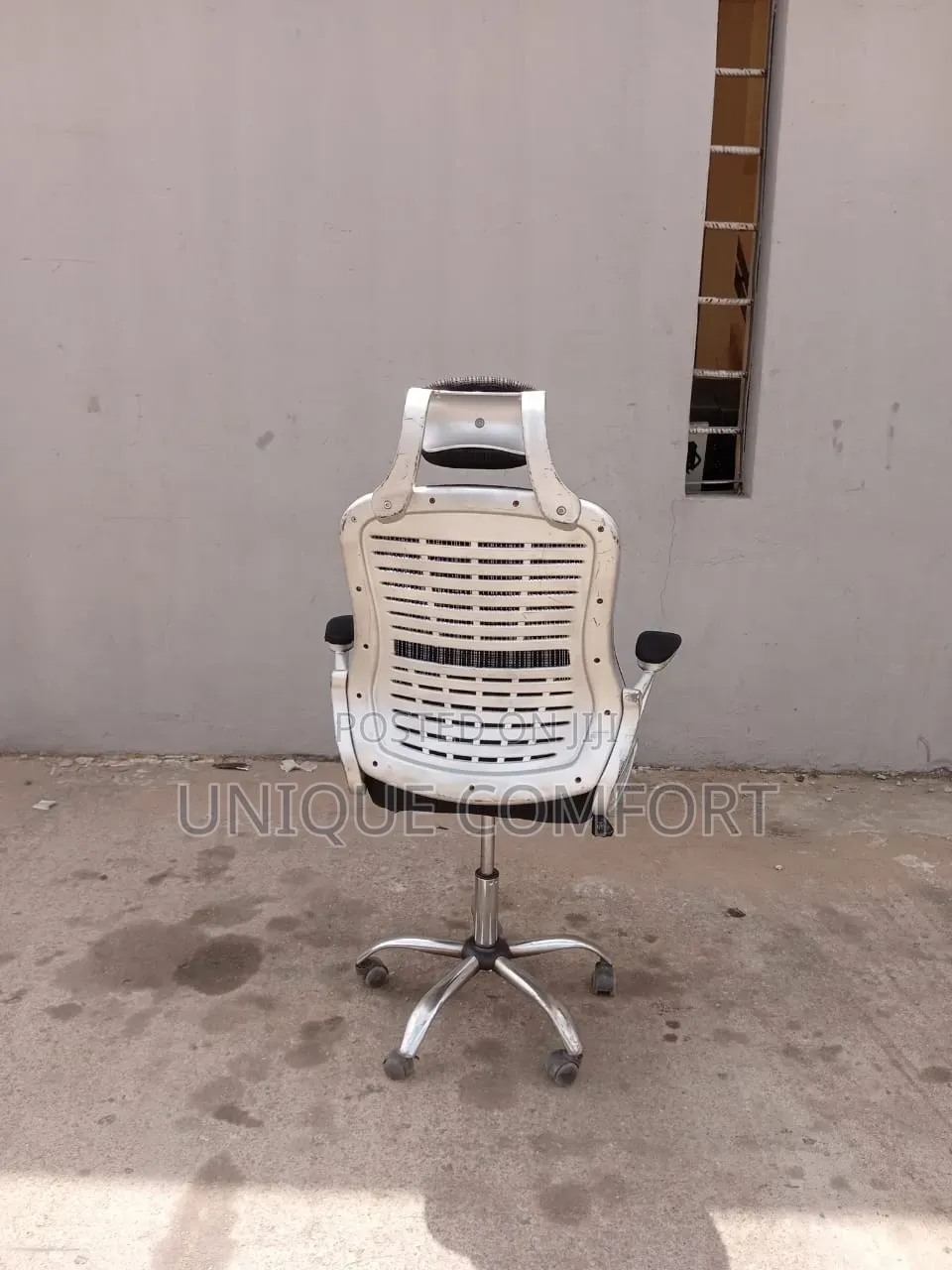 Top Quality Executive Ergonomic Office Chair With Head Rest