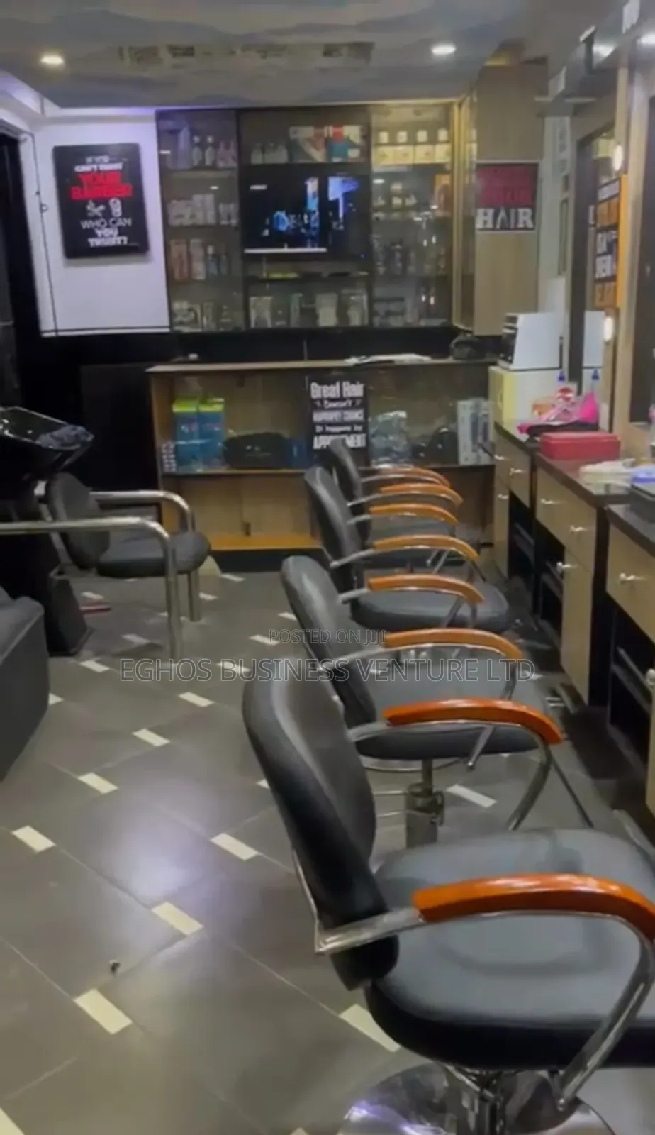 Barbershop for Urgent Sale