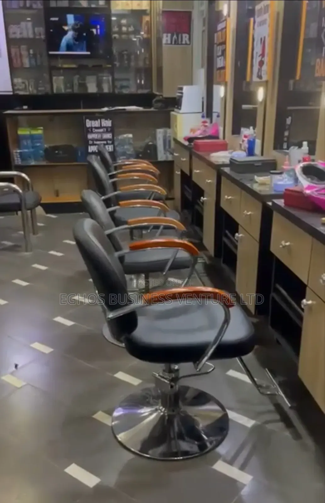 Barbershop for Urgent Sale