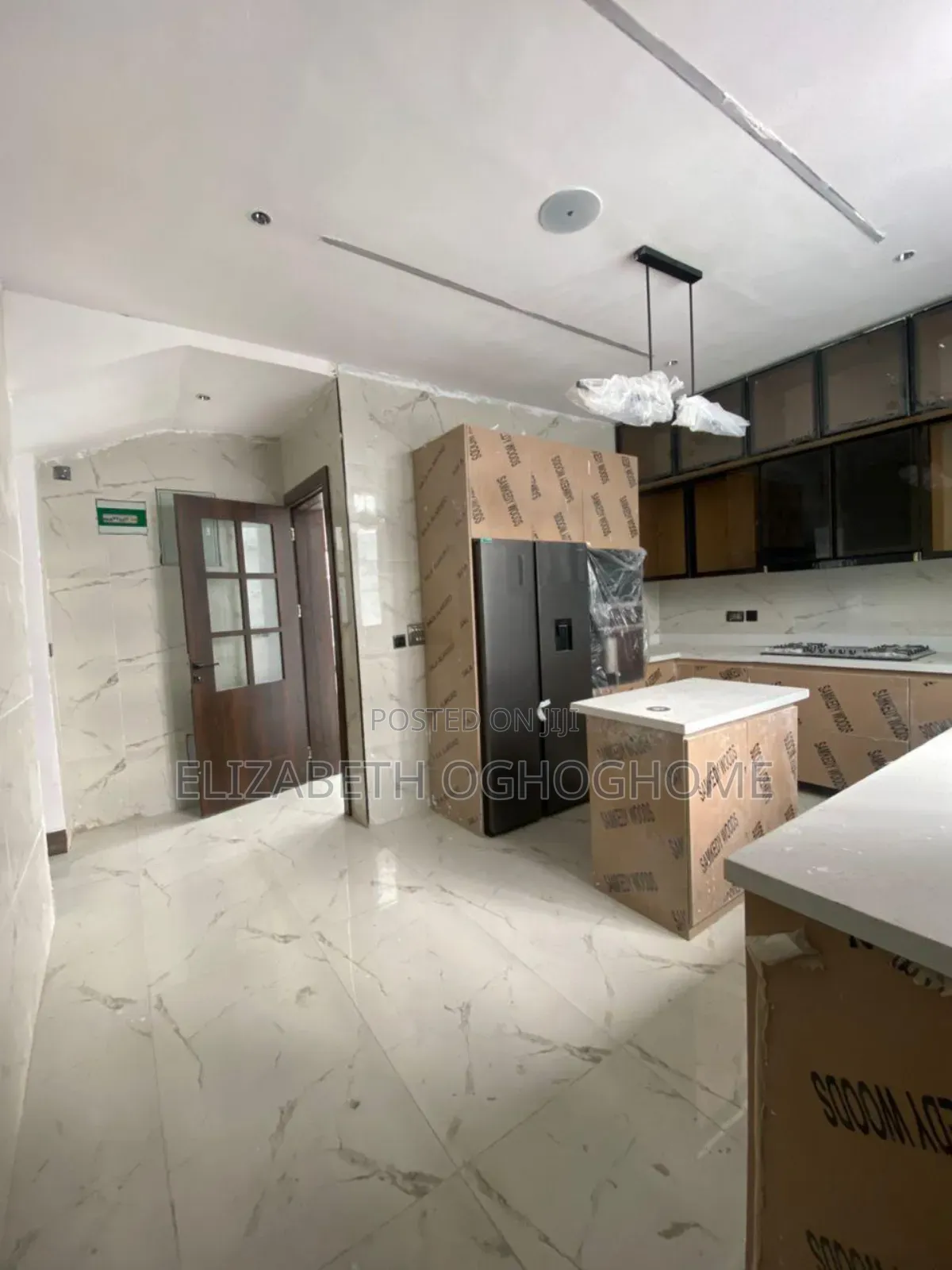 5bdrm Duplex in Lekki Phase 1 for sale