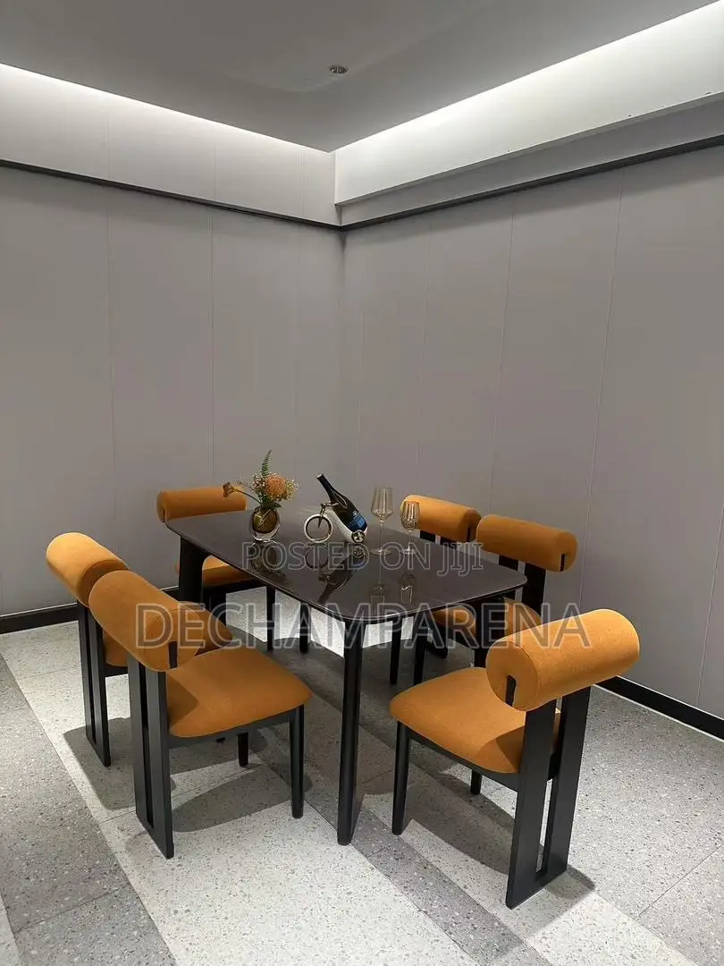Luxury 6 Seater Dining Table Set
