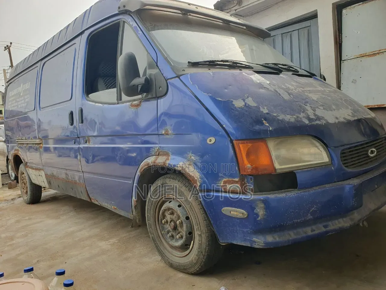 Ford Transit 2012 Blue