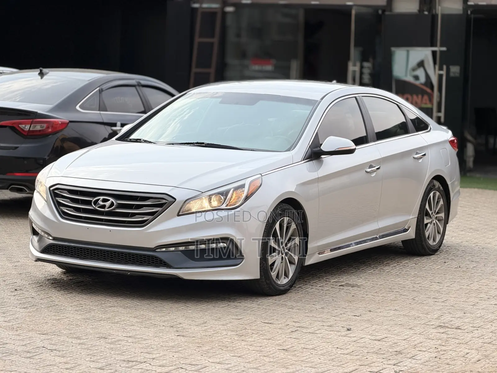 Hyundai Sonata Sport 4dr Sedan (2.4L 4cyl 6A) 2015 Silver