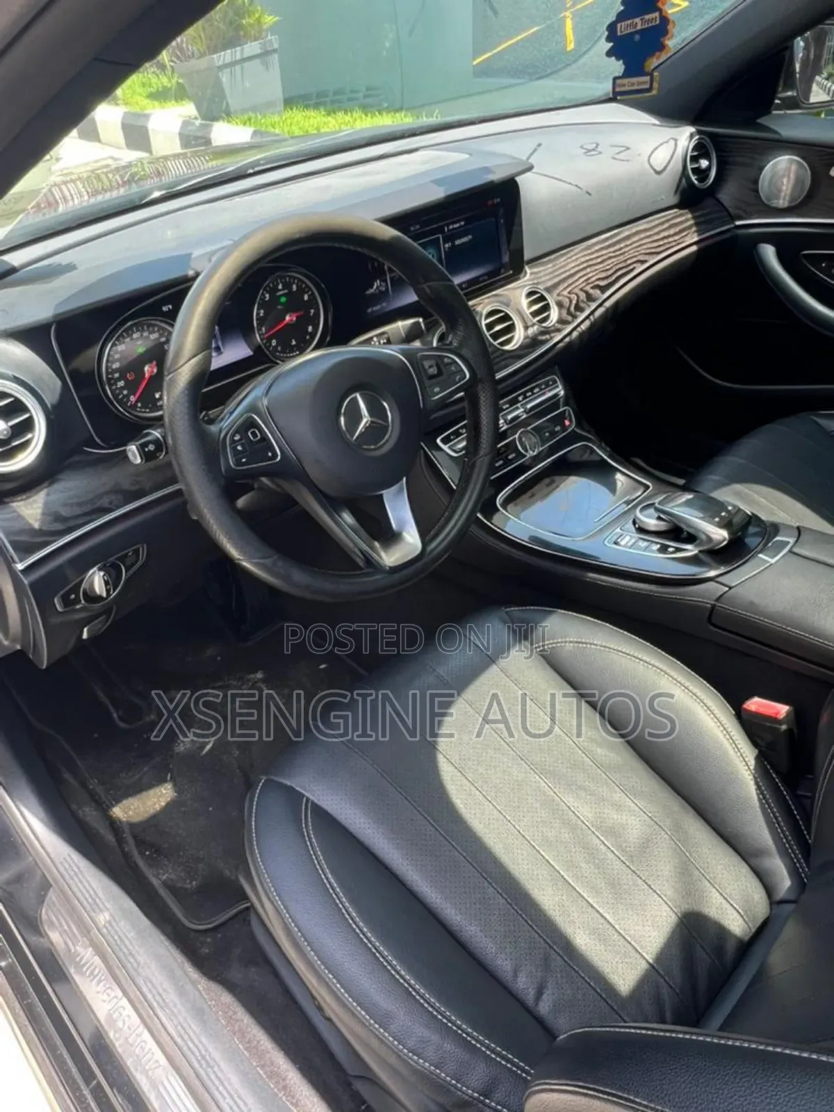Mercedes-Benz E300 2017 Blue
