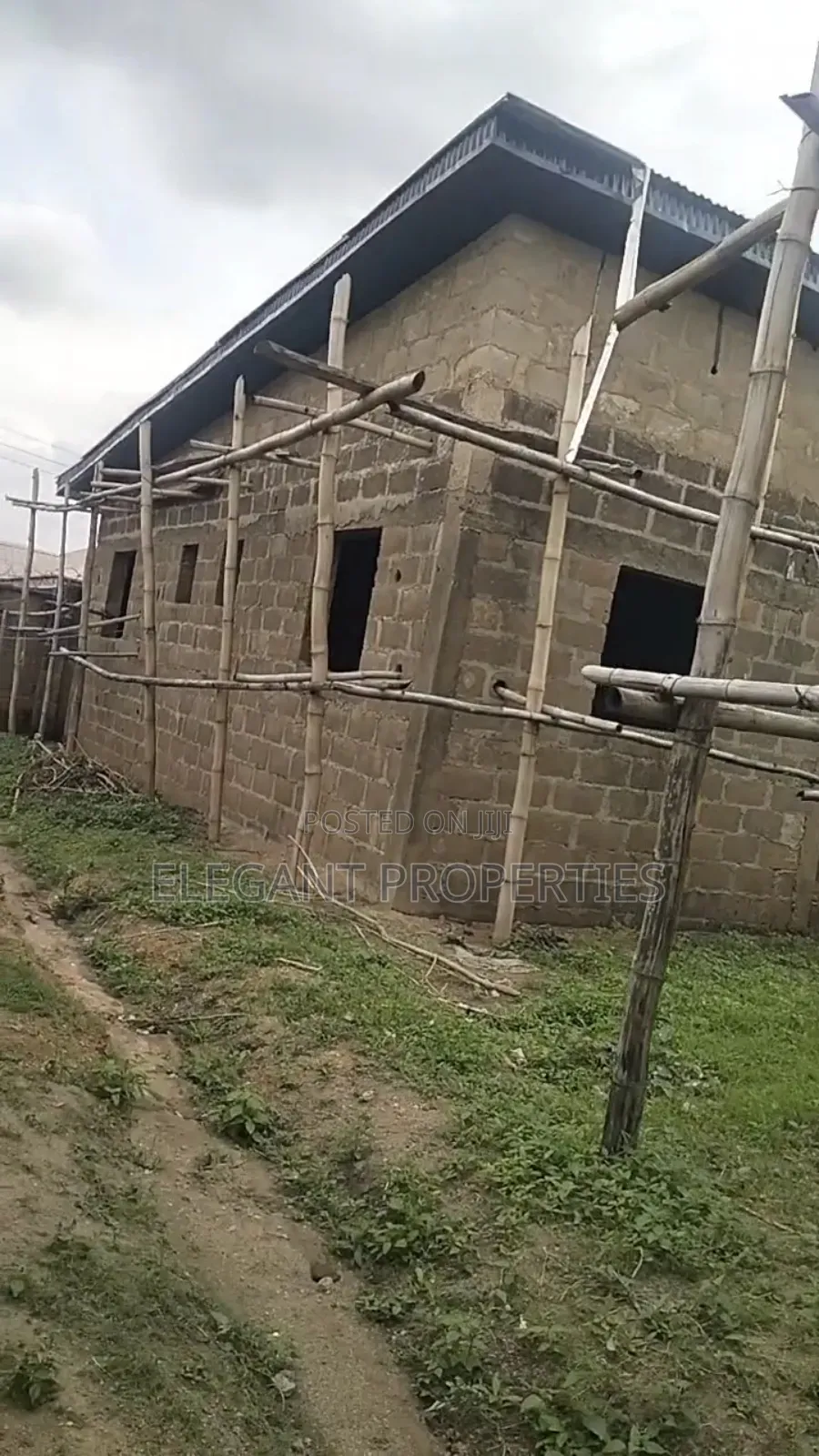 2bdrm Block of Flats in Elegant Properties, Osogbo for sale