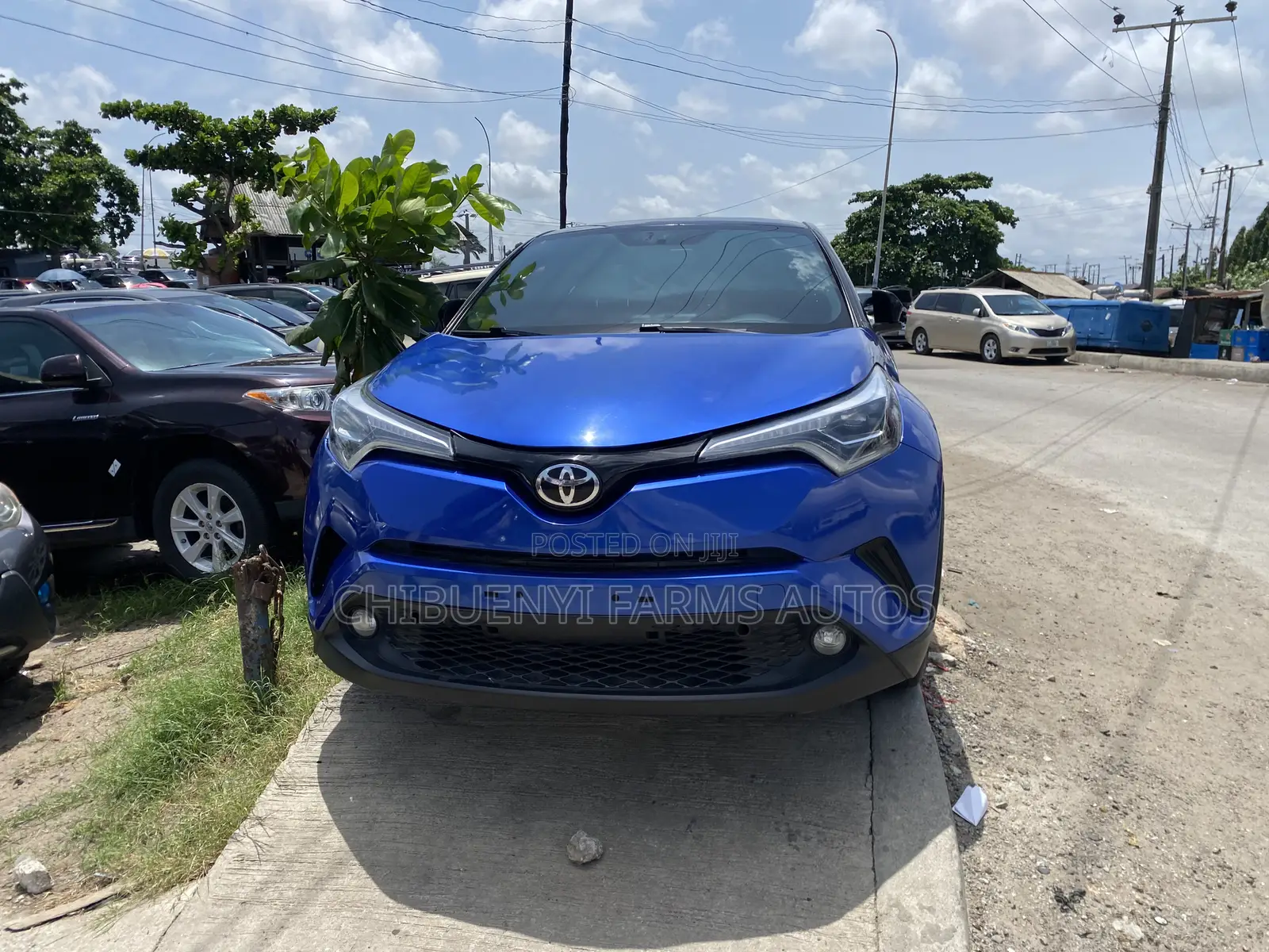 Toyota C-HR 2017 Blue