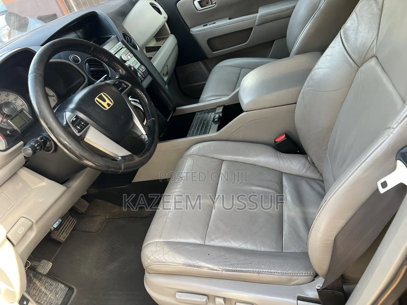 Honda Pilot LX 4dr SUV 4WD (3.5L 6cyl 5A) 2011 Black