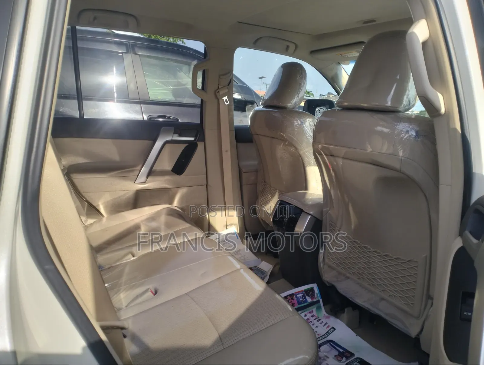 Toyota Land Cruiser Prado 2023 White