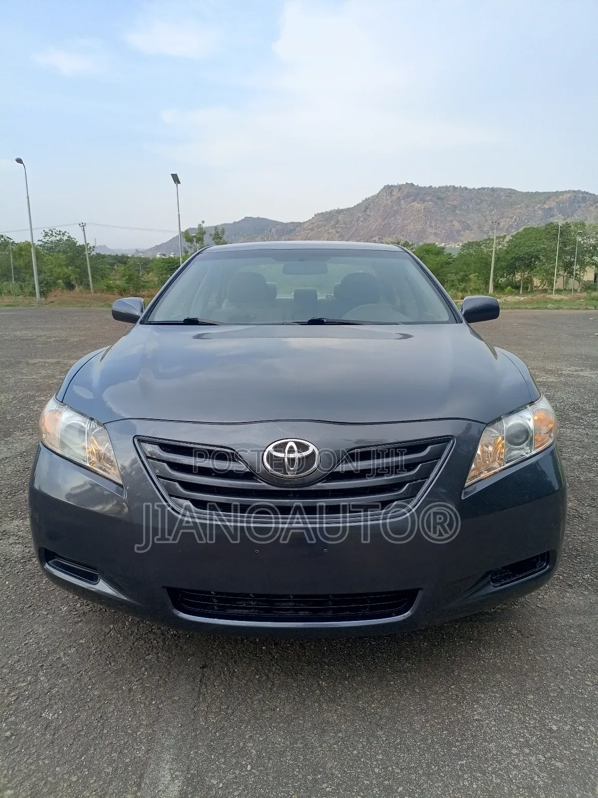 Toyota Camry LE 4dr Sedan (2.4L 4cyl 5A) 2007 Gray