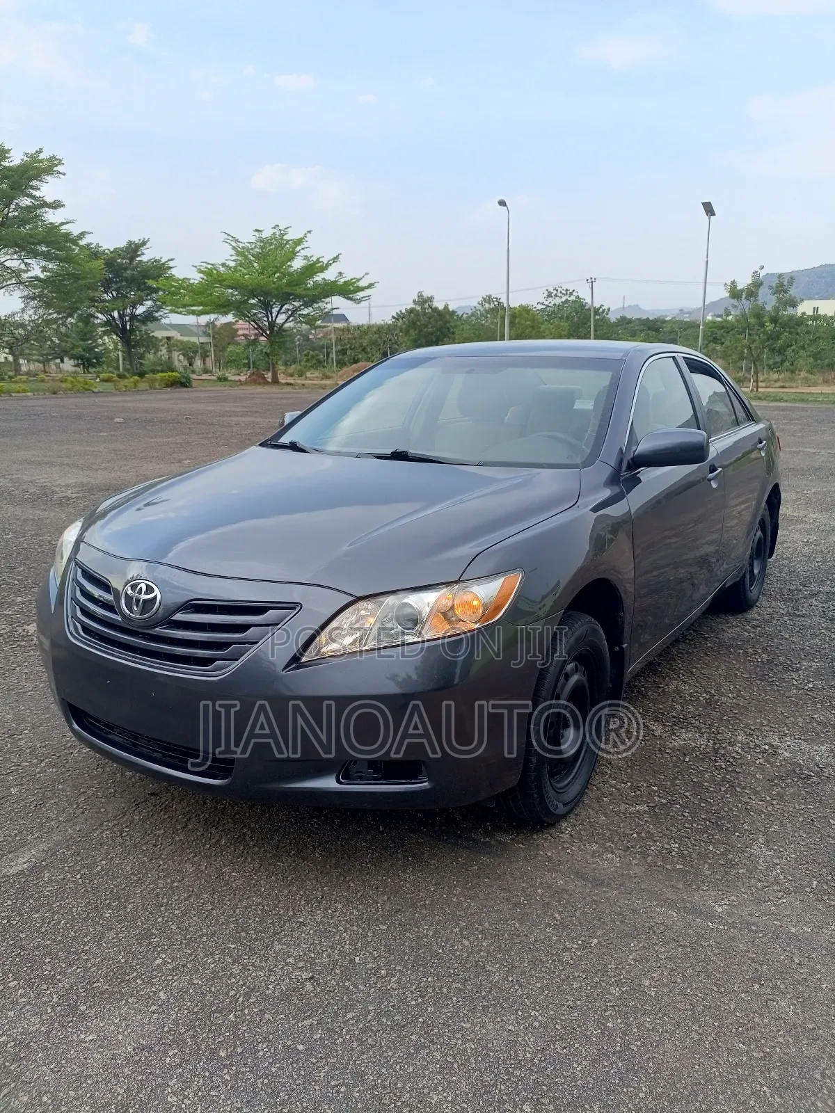 Toyota Camry LE 4dr Sedan (2.4L 4cyl 5A) 2007 Gray