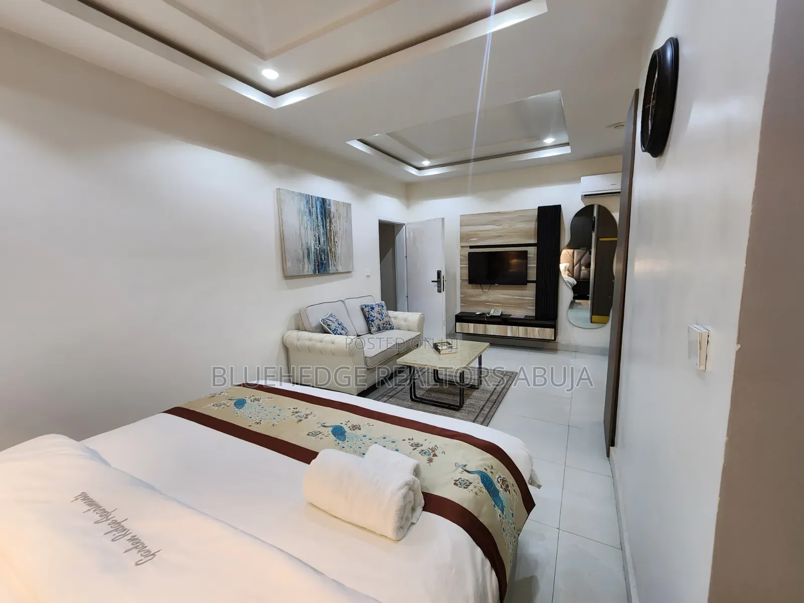 Brand New, Fully Furnished and Serviced Luxury Studio Apartment