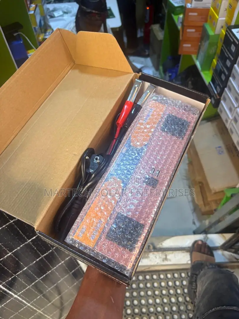 2000w/12v Digital Display Sachet Inverter