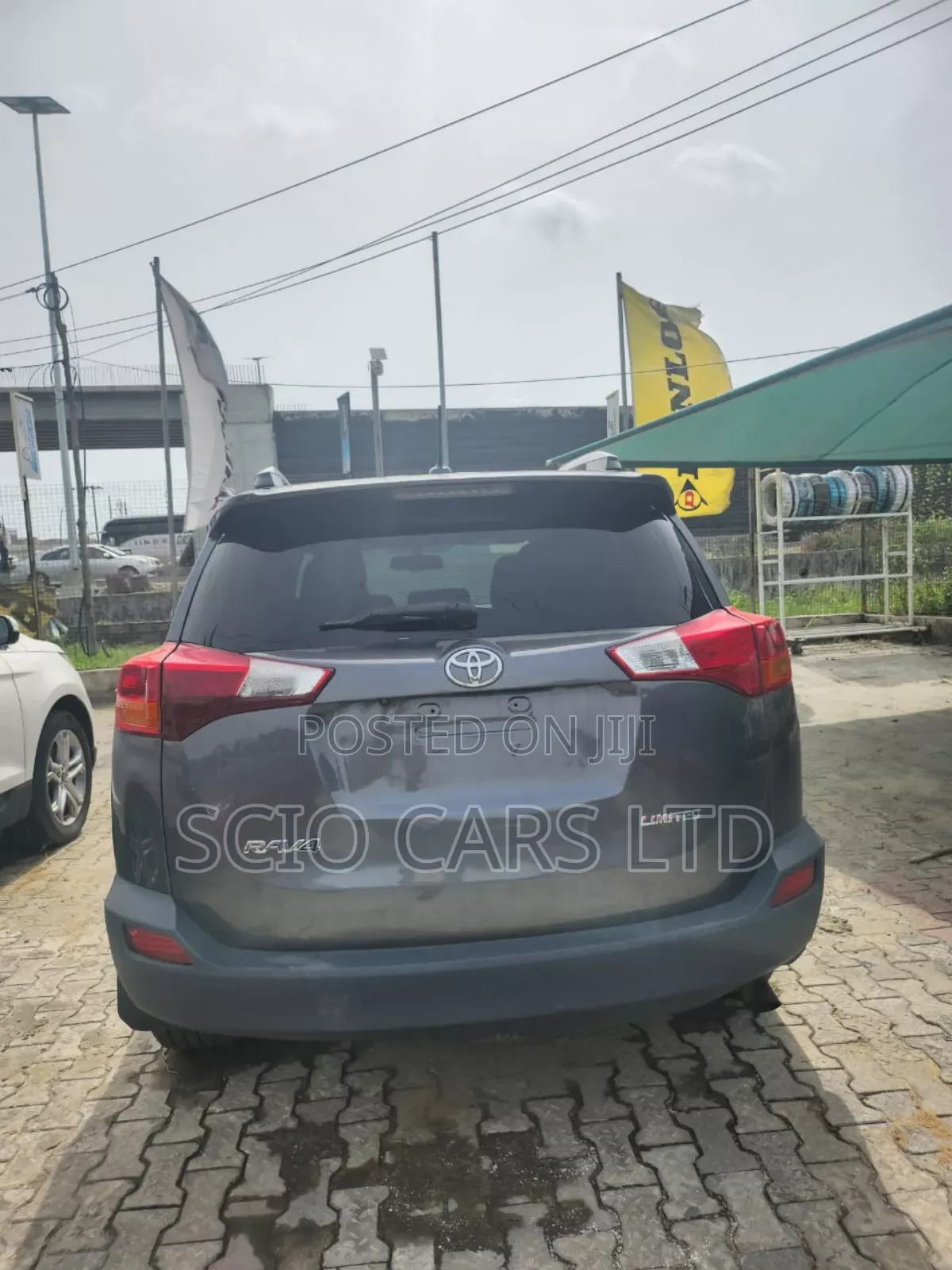 Toyota RAV4 Limited 4dr SUV AWD (2.5L 4cyl 6A) 2014 Gray