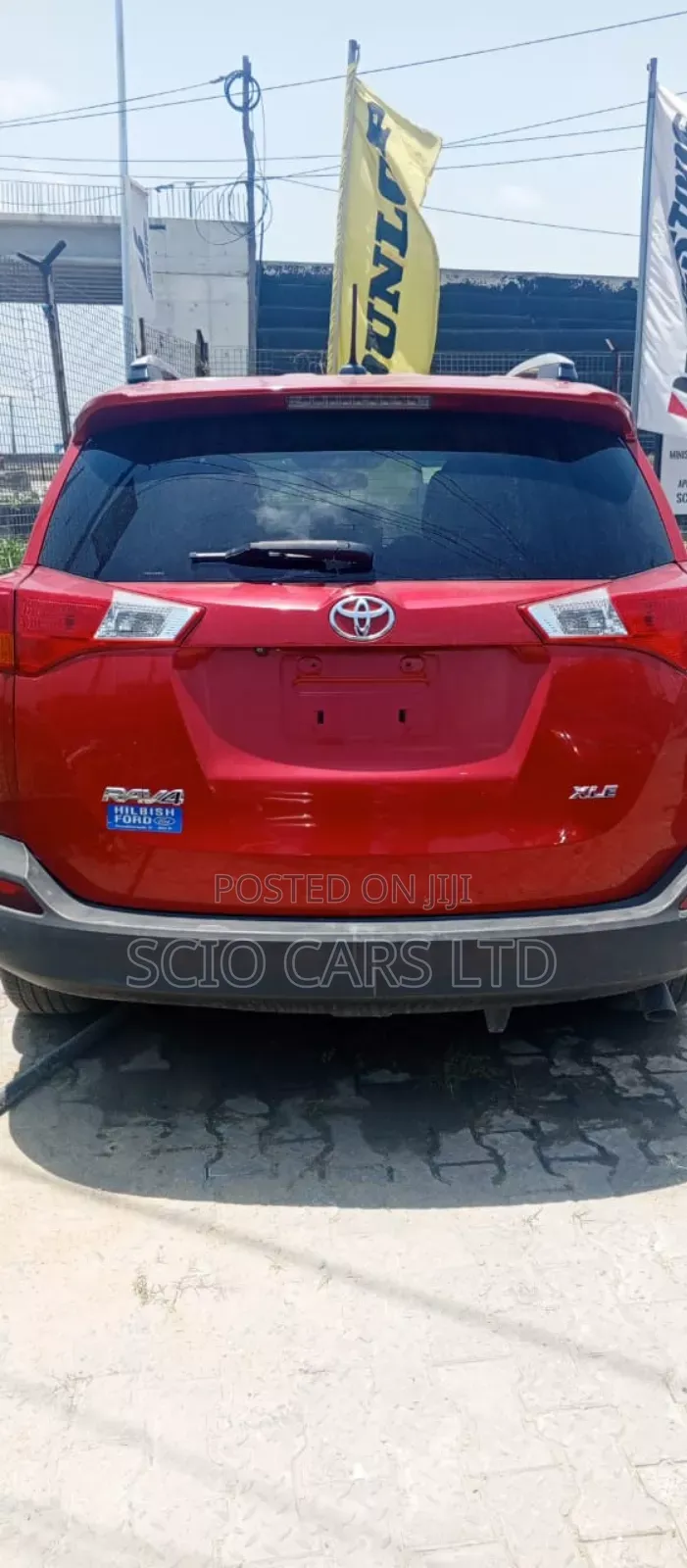 Toyota RAV4 XLE 4dr SUV AWD (2.5L 4cyl 6A) 2014 Red
