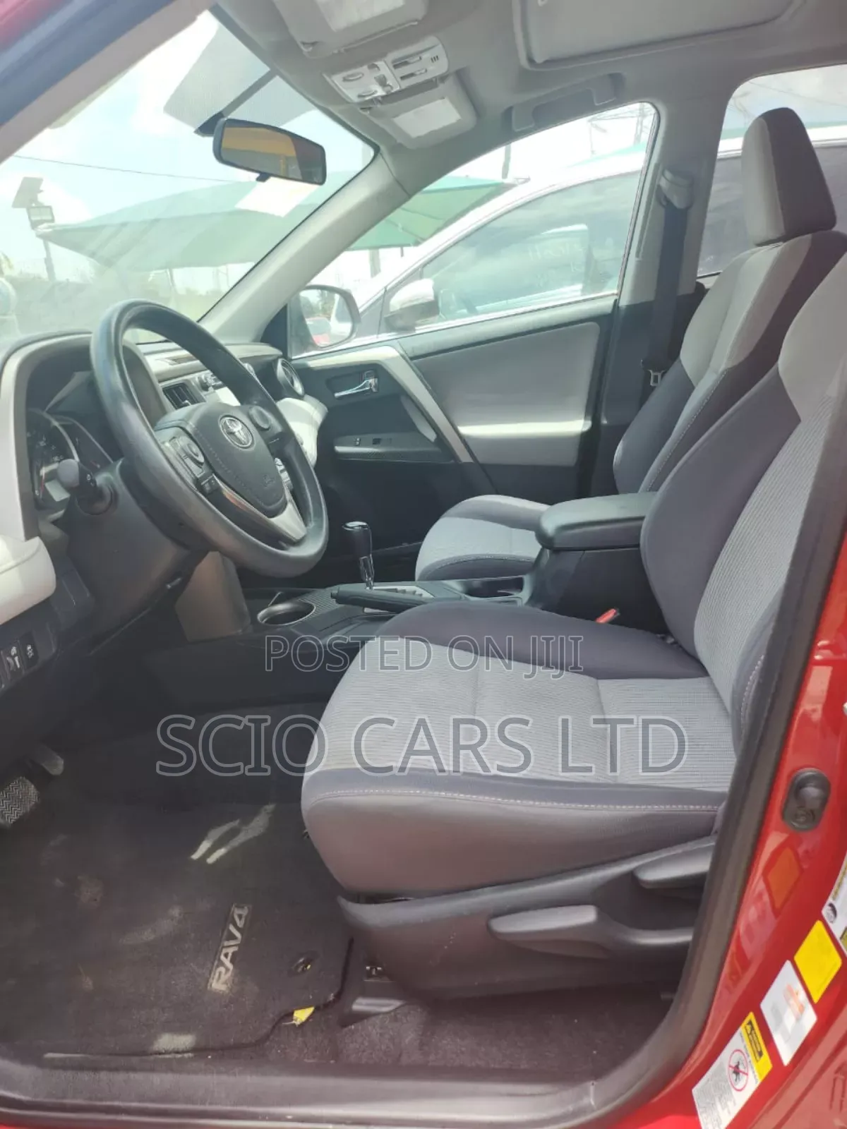 Toyota RAV4 XLE 4dr SUV AWD (2.5L 4cyl 6A) 2014 Red